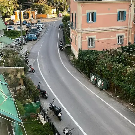 Mon Repos View House Appartamento Anemomylos